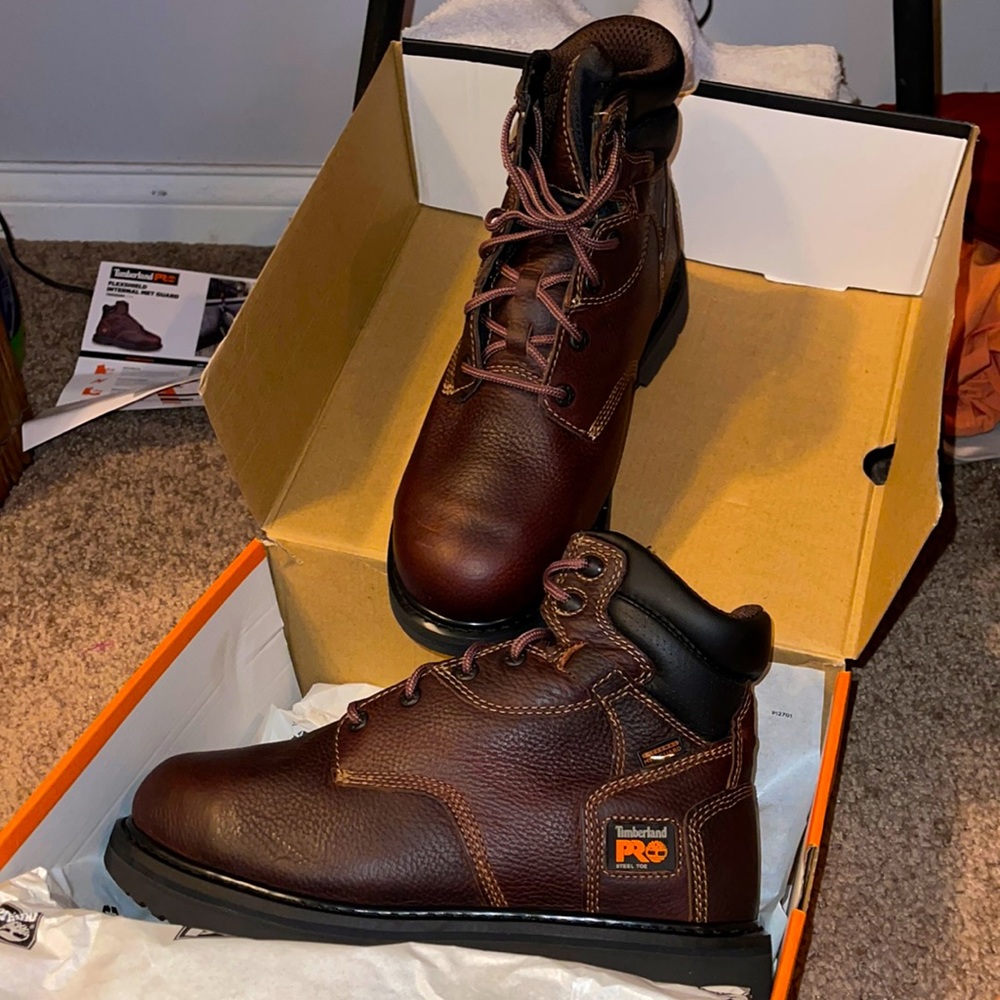 NWB Timberland Pro 6” Safety-Toe Met-Guard Work Boot